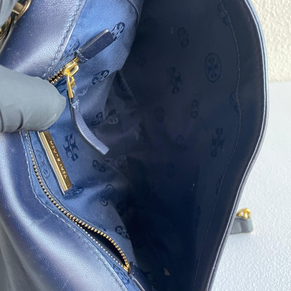 Tory Burch Navy Crossbody Bag - Picture 7 of 10
